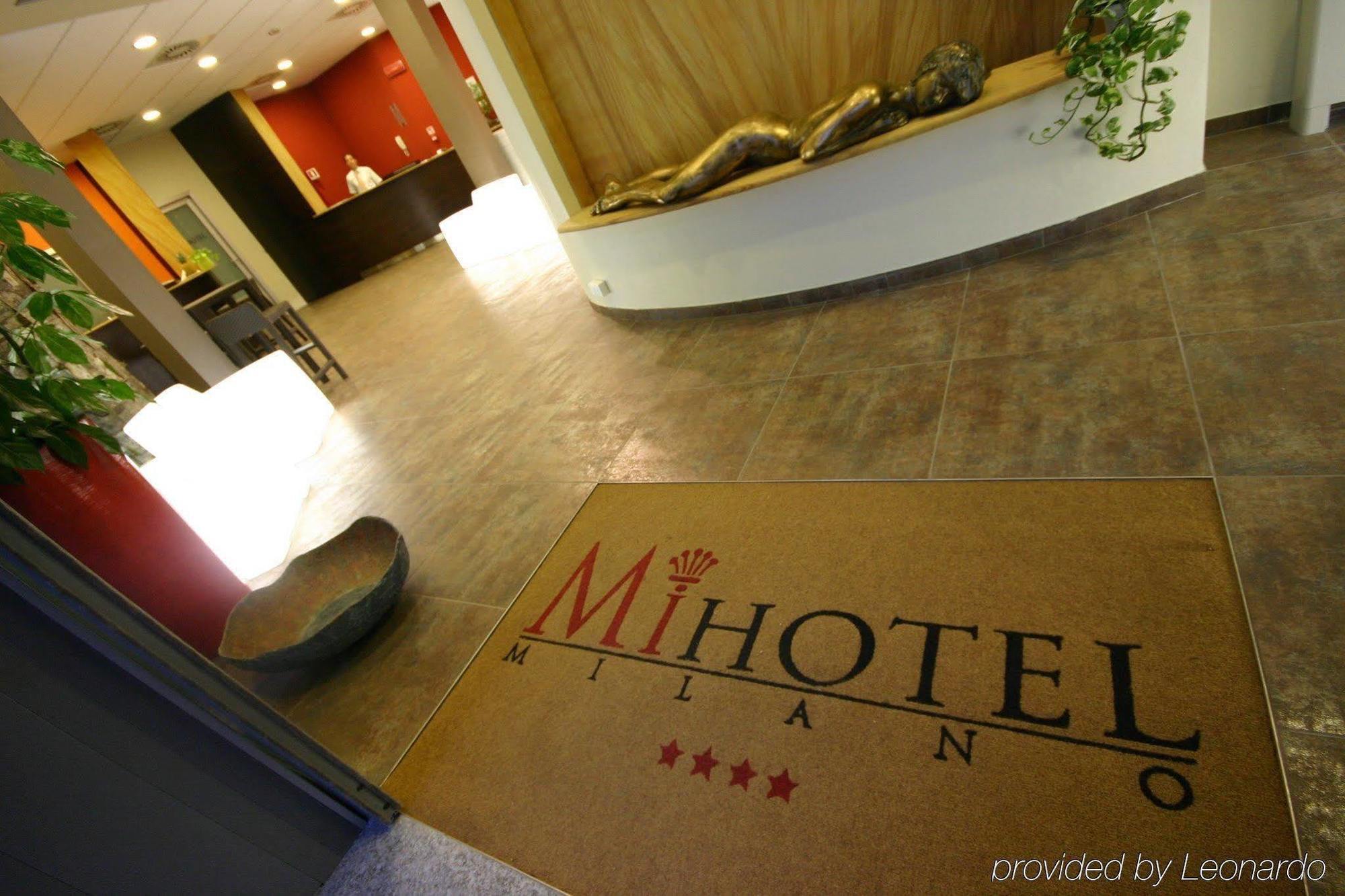 Mihotel Milán Interior foto